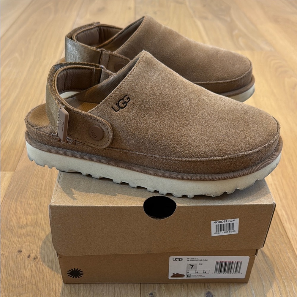 UGG Goldenstar Clog Chestnut